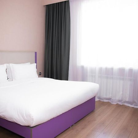 City Hotel שימקנט מראה חיצוני תמונה
