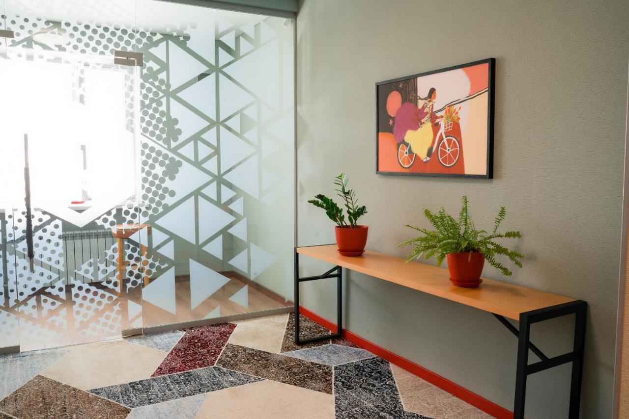 City Hotel שימקנט מראה חיצוני תמונה