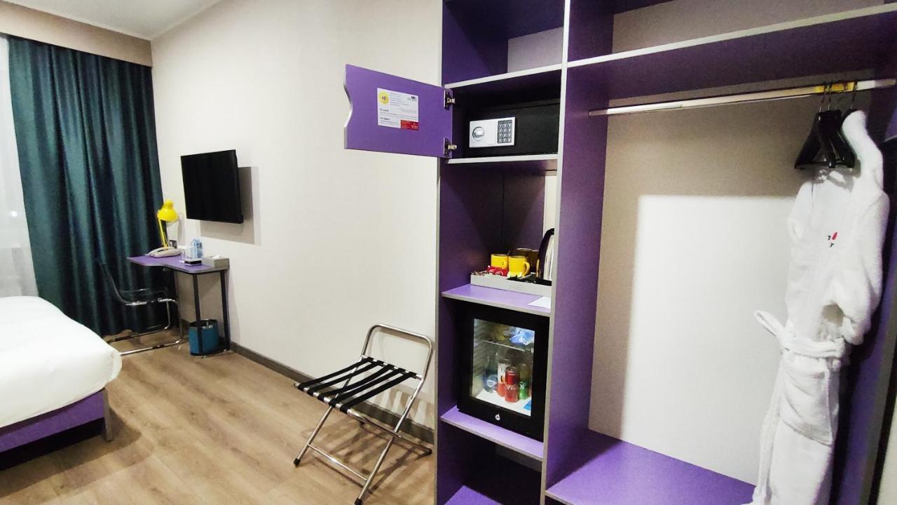 City Hotel שימקנט מראה חיצוני תמונה