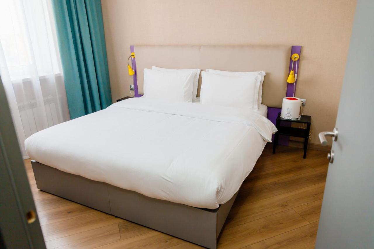 City Hotel שימקנט מראה חיצוני תמונה