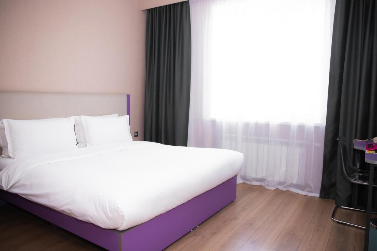 City Hotel שימקנט מראה חיצוני תמונה